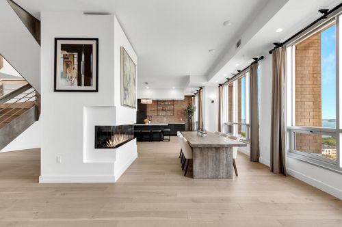 125 Hamilton St, Madison WI  53703-4120 exterior