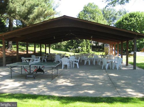 13824 Rippling Brk Dr, Silver Spring MD 20906-2302 exterior