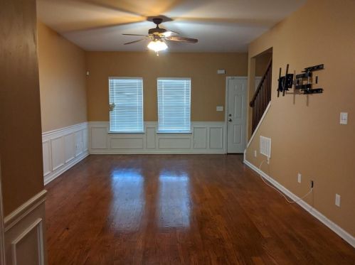 3628 Ginnis Rd, Atlanta, GA 30331-8589