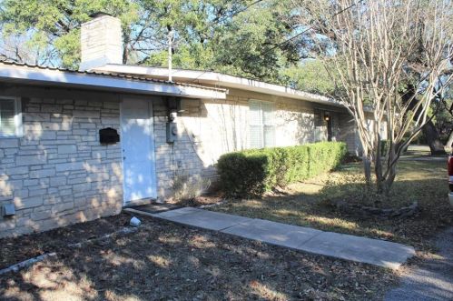 12007 Bell Ave, Austin TX  78727-6405 exterior