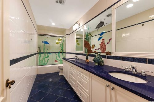 109 Elmwood Dr, Huntington Station NY 11746-5658 exterior