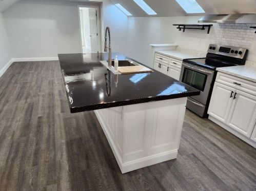 668 Grove St, Woonsocket RI  02895-5816 exterior