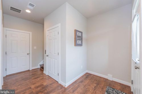 14247 Travilah Rd, Rockville MD  20850 exterior