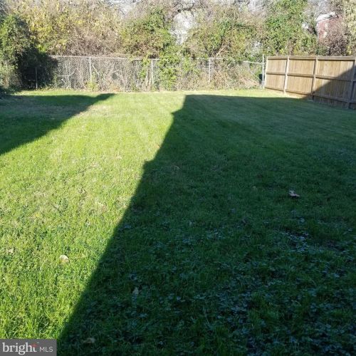 5032 Hanna Pl, Washington DC  20019-5818 exterior