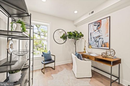 1905 4th St, Washington DC  20001-2305 exterior