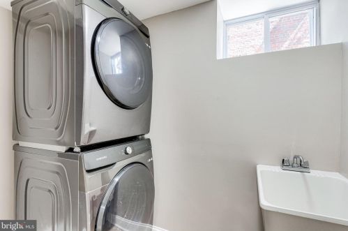 514 45th St, Washington DC  20019-4755 exterior