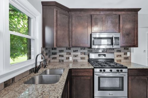 5024 Westnedge Ave, Kalamazoo MI 49004-3071 exterior