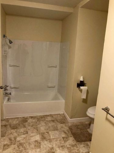 3241 Mona St, Meskegon MI 49444-2745 exterior