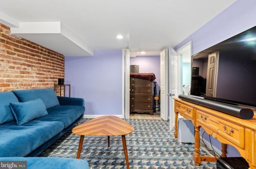 1422 Morse St, Washington DC  20002-3970 exterior