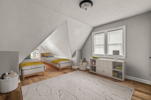 2756 55, Milwaukee WI 53210-1558 exterior