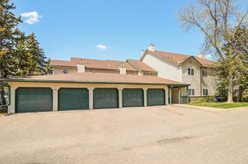 450 Etna St, Saint Paul MN 55106-5862 exterior