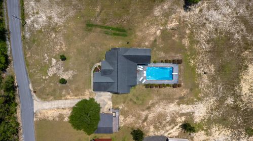 845 Berry Patch Rd, Defuniak Springs FL 32433 exterior