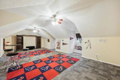 1731 Dewberry Brk Ct, Humble TX 77345-1926 exterior