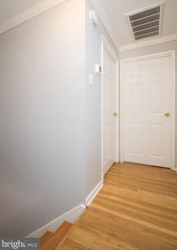 11023 Academy Rd, Philadelphia PA 19154-3301 exterior