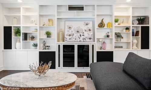 1733 Hoyne Ave, Chicago IL 60647-5541 exterior