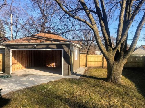 13929 Dearborn St, Chicago IL  60827-2071 exterior