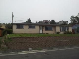 421 Patrick Rd, Ephrata, WA 98823-1542