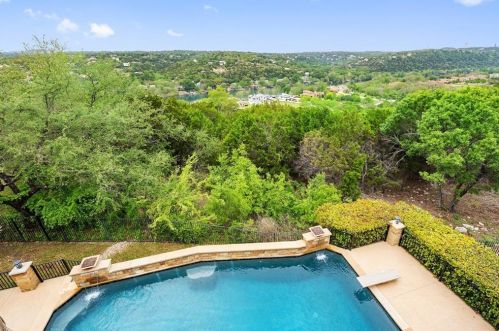 13409 Coleto Creek Trl, Austin TX 78732-2072 exterior