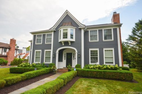 272 Westchester Way, Bham, MI 48009-4424