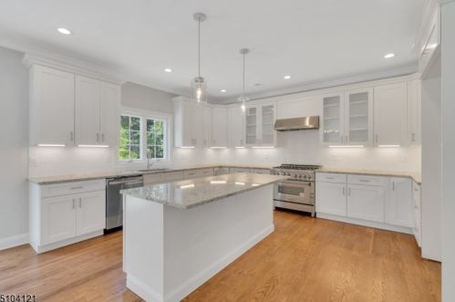 129 Stockton Ave, Princeton NJ 08540-8523 exterior