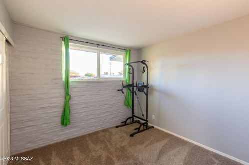 8051 Malvern St, Tucson AZ  85710-4238 exterior