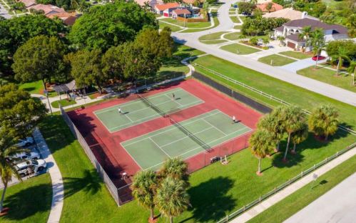 7250 4th Ave, Boca Raton FL  33487-2352 exterior