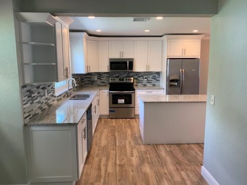 2911 Braddock St, Tampa FL 33607-1251 exterior