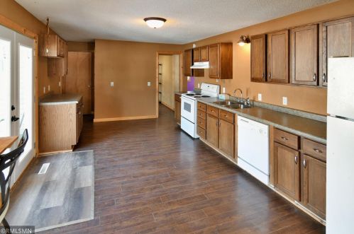 2806 14 Ave, Canton WI exterior