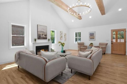 1705 Derry Ave, Atlanta GA  30310-1503 exterior