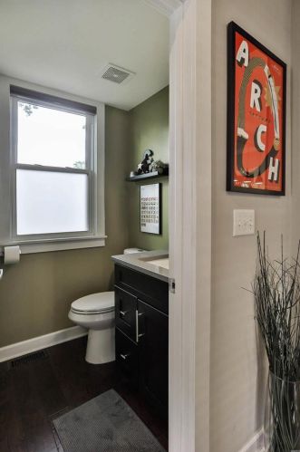 735 Eunice Ave, Saint Louis MO 63136-1101 exterior