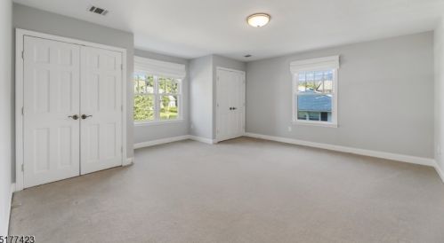 62 Dale Dr, Chatham Township NJ  07928-1639 exterior