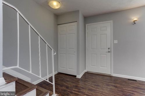 454 Mainview Ct, Glen Burnie MD 21061-6120 exterior