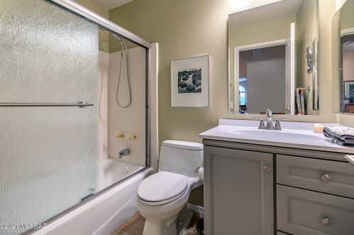 65872 Rocky Path Dr, Tucson AZ 85739-1624 exterior