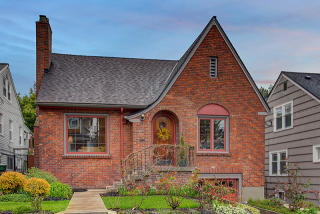 746 56th St, Seattle WA  98107-2829 exterior