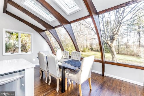 82 War Admiral Ln, Media PA 19063-5240 exterior