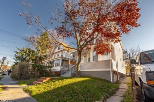 60 Bruen Ave, Irvington, NJ 07111-3513