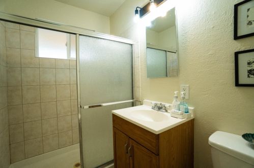 2067 Evelyn Ave, San Jose CA 95122-1611 exterior