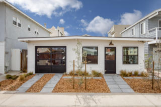 4153 Sunset Ln, Oxnard, CA 93035-3951