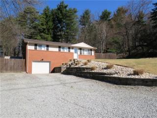 303 Altaview Dr, Monroeville PA  15146-3714 exterior