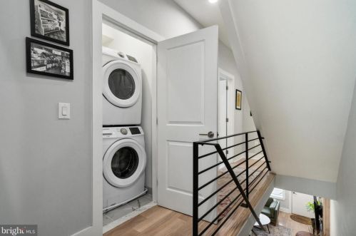 2649 Collins St, Philadelphia PA  19125-1408 exterior