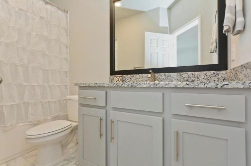 9545 Park Village Dr, Tampa FL  33626-5153 exterior