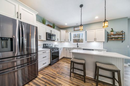 3980 Hathaway Rd, Kalamazoo MI  49009-0049 exterior