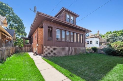 9813 Hoyne Ave, Chicago IL  60643-1728 exterior