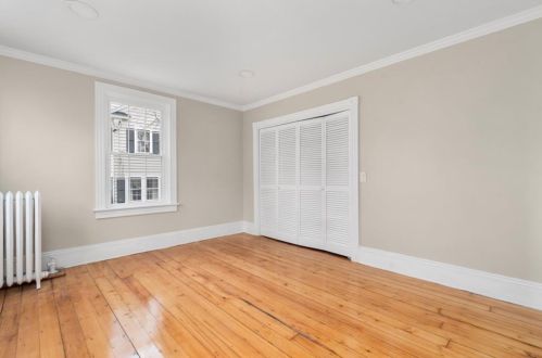 294 Doyle Ave, Providence RI  02906-3355 exterior