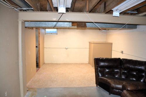 6267 Prt Ave, Milwaukee WI 53223-4120 exterior