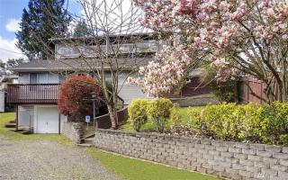 415 156 St, Seattle WA  98148-1225 exterior