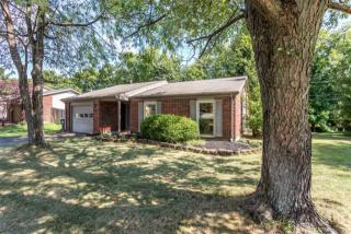 1617 Magna Oak Dr, Lexington, KY 40515-5350