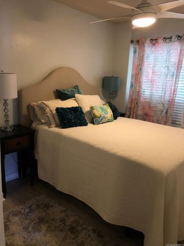 1868 Kahakai Dr, Honolulu HI 96814-4838 exterior