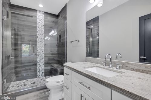 1864 Kirby Rd, Mc Lean VA 22101-5326 exterior