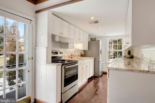 307 Great Falls Rd, Rockville MD exterior